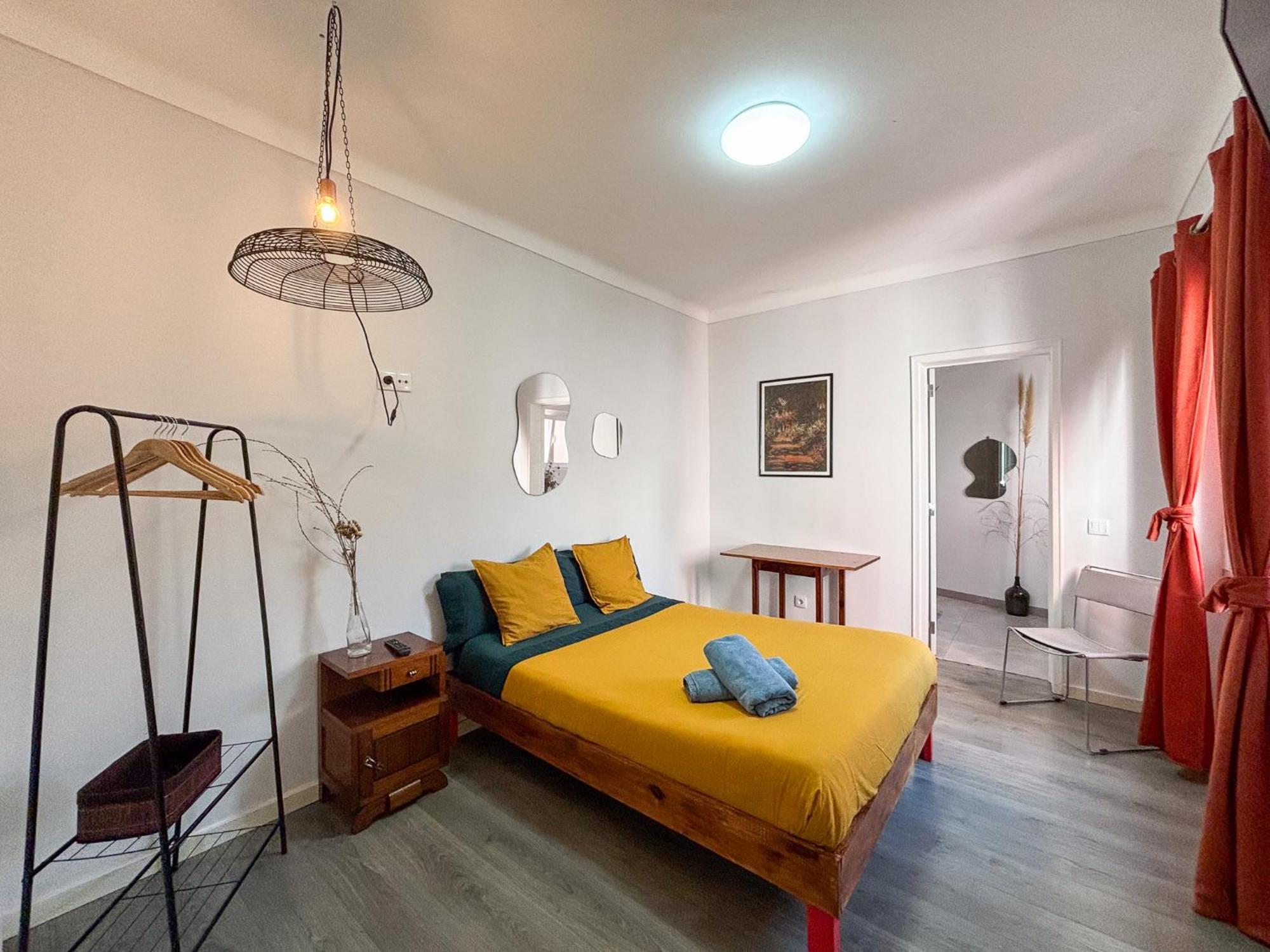 Aquarela Do Tejo Guesthouse วีลาฟรังกา เด ชีรา ภายนอก รูปภาพ