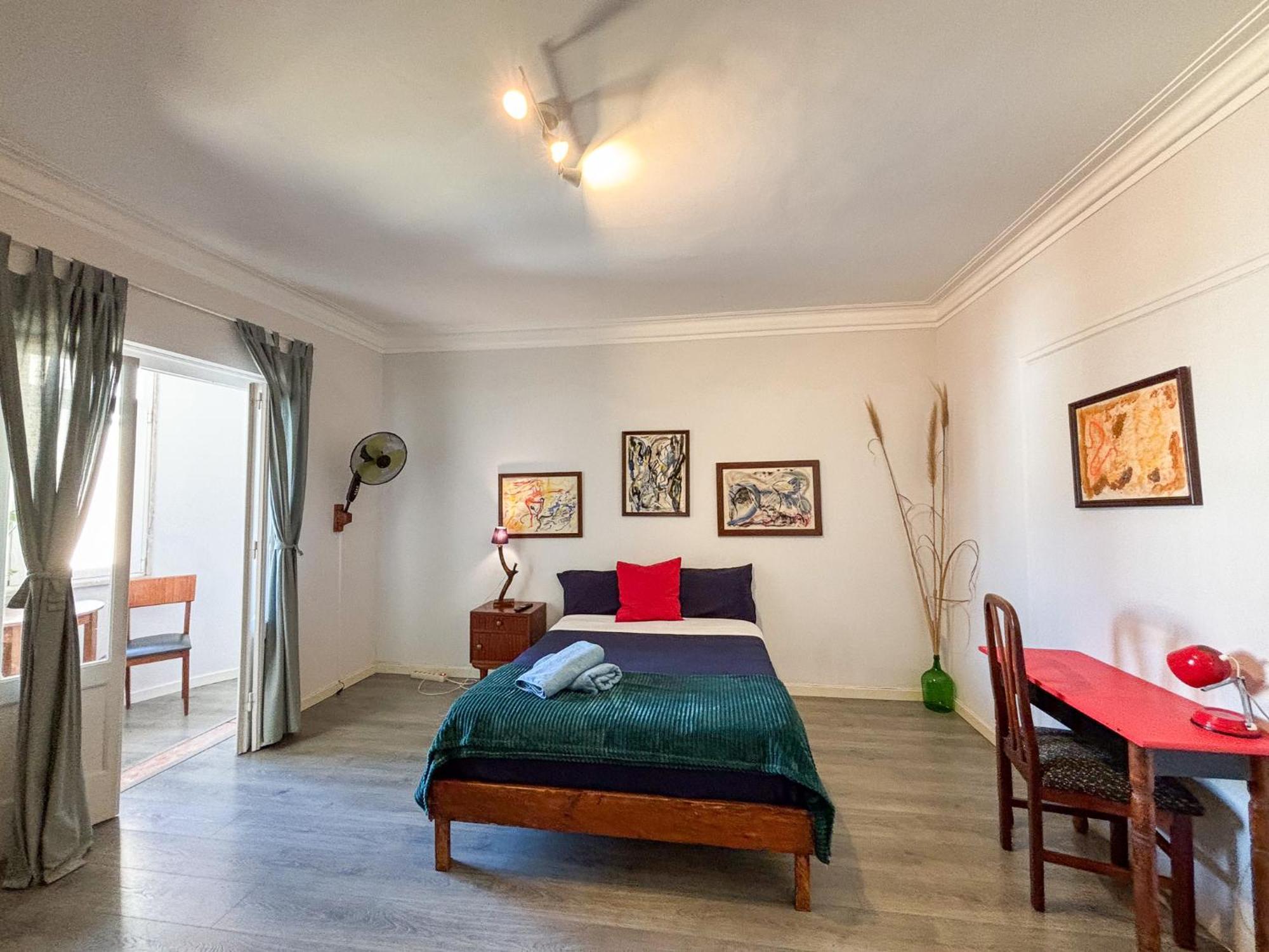Aquarela Do Tejo Guesthouse วีลาฟรังกา เด ชีรา ภายนอก รูปภาพ