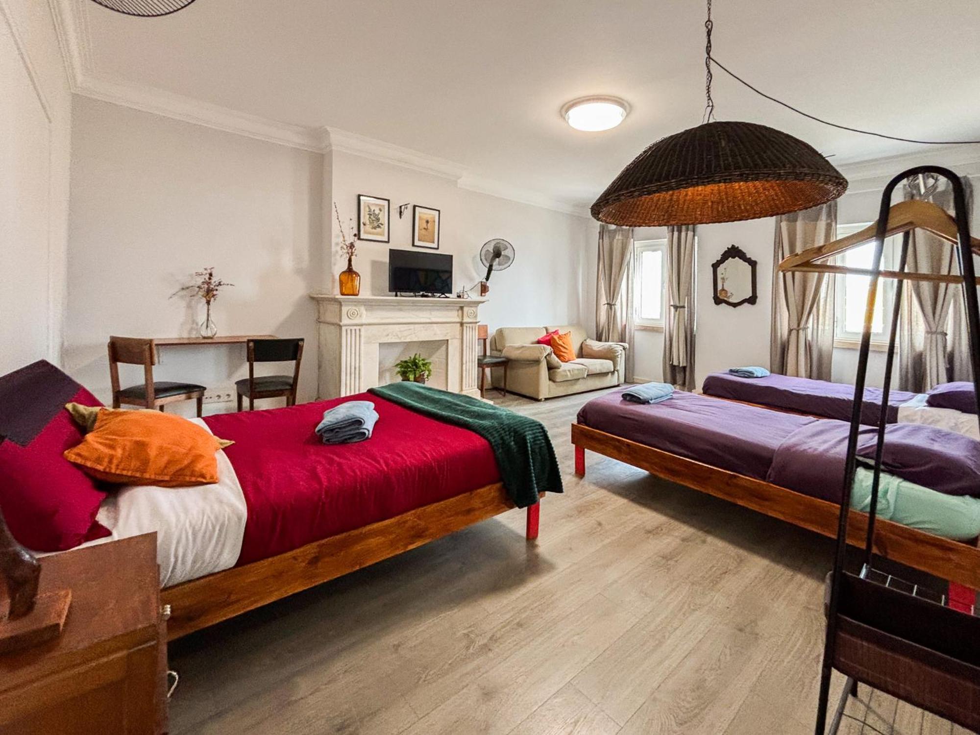 Aquarela Do Tejo Guesthouse วีลาฟรังกา เด ชีรา ภายนอก รูปภาพ